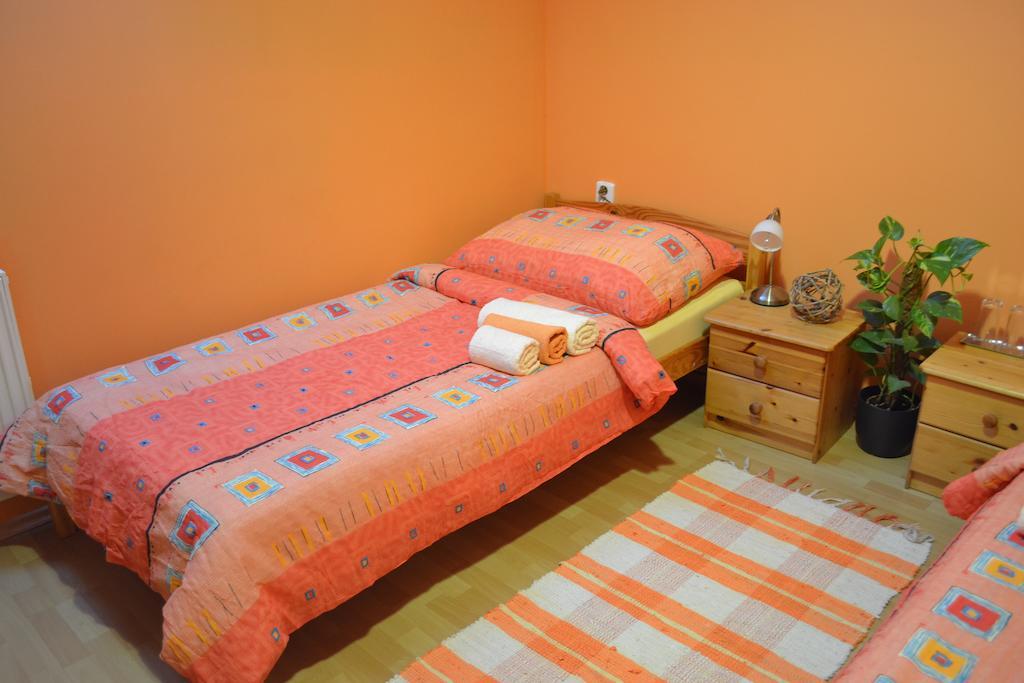 Byron Otel Zlaté Moravce Oda fotoğraf
